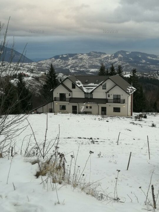 Pensiune Premium de Vânzare – Fundata, Brașov