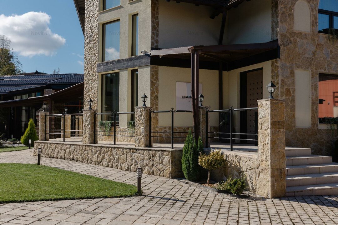 Se Vinde | Vila Lux  | Bran | lCastelul Dracula | Piscină | Saună | Lux |