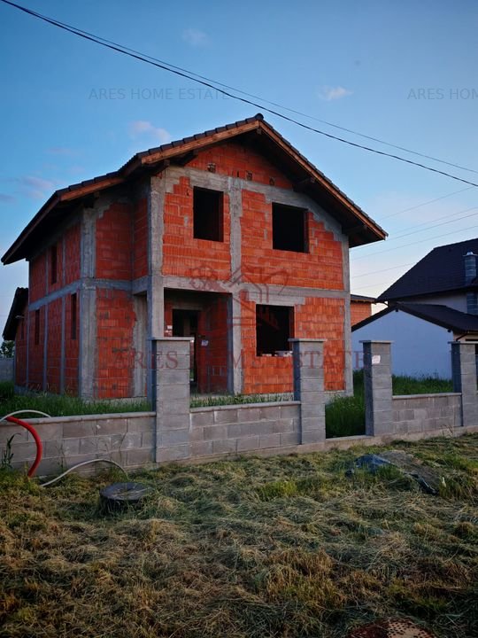 Casa individuala P+M Giroc. Strada linistita doar de case.