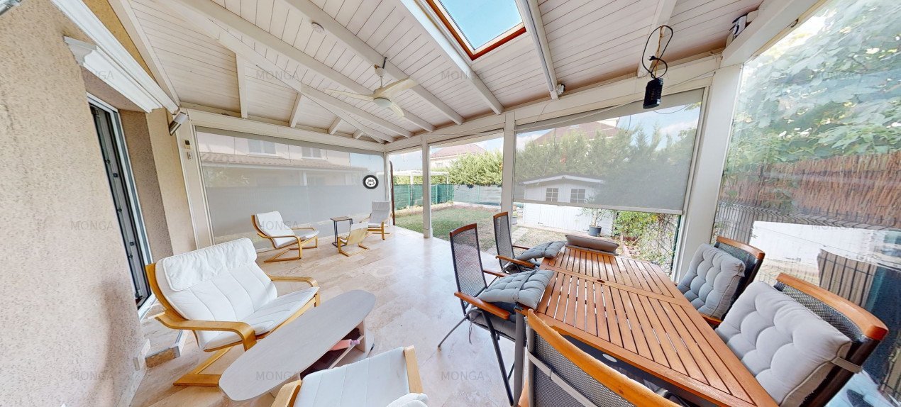 Casa 5 camere P+E+M | 145Mp | Corbeanca | Curte 200MP | Mobilat, complex cu paza