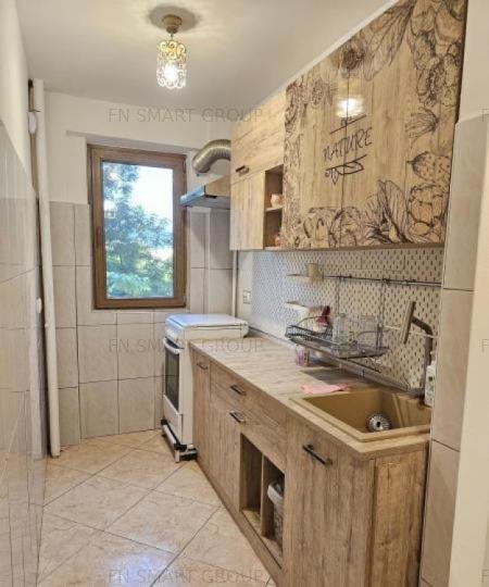 De vanzare apartament 2 camere/ Resita / Berceni