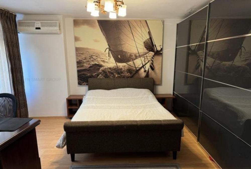 Vanzari Apartamente 4 Camere/Tineretului