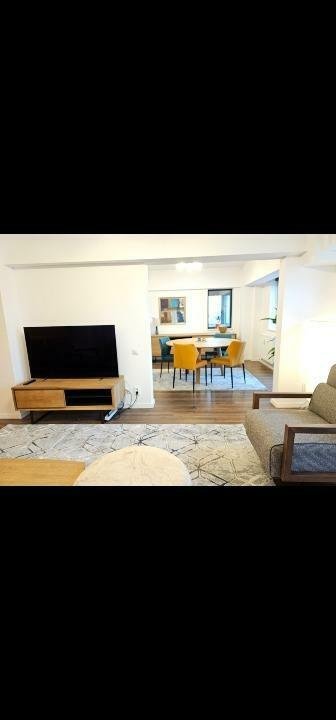 Duplex, 105mp, decomandat, metrou, 2 bai, AC, Unirii