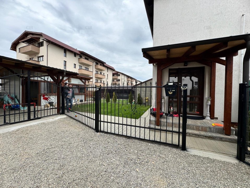 Duplex la cheie Sanpetru Residence