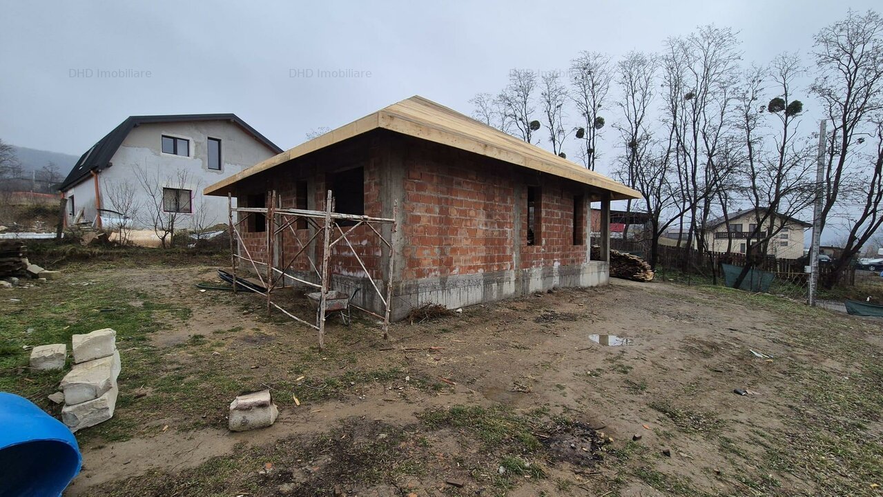 Casa plan parter BARNOVA, toate utilitatile