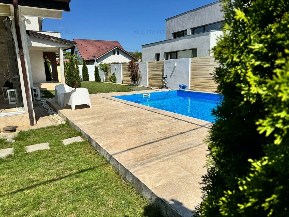 Vila Corbeaca cu piscina