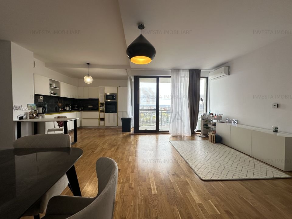 Penthouse de Vis cu Priveliste Panoramica - Lux, Eleganta si Confort