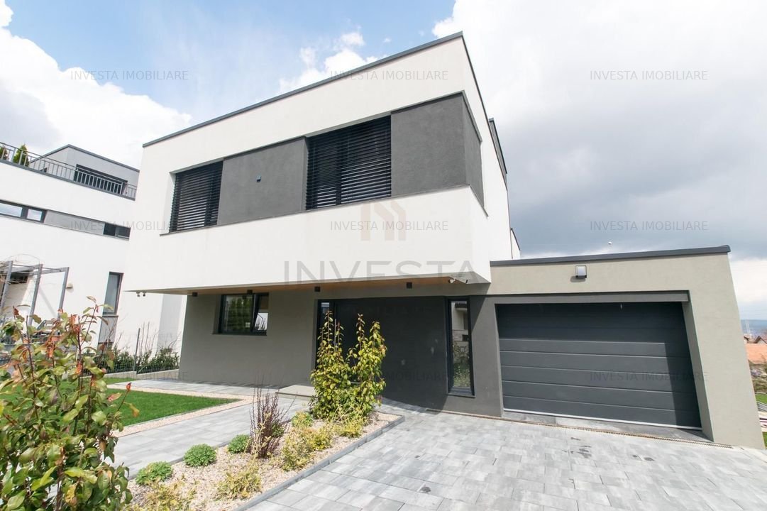 Vila moderna cu priveliste panoramica!