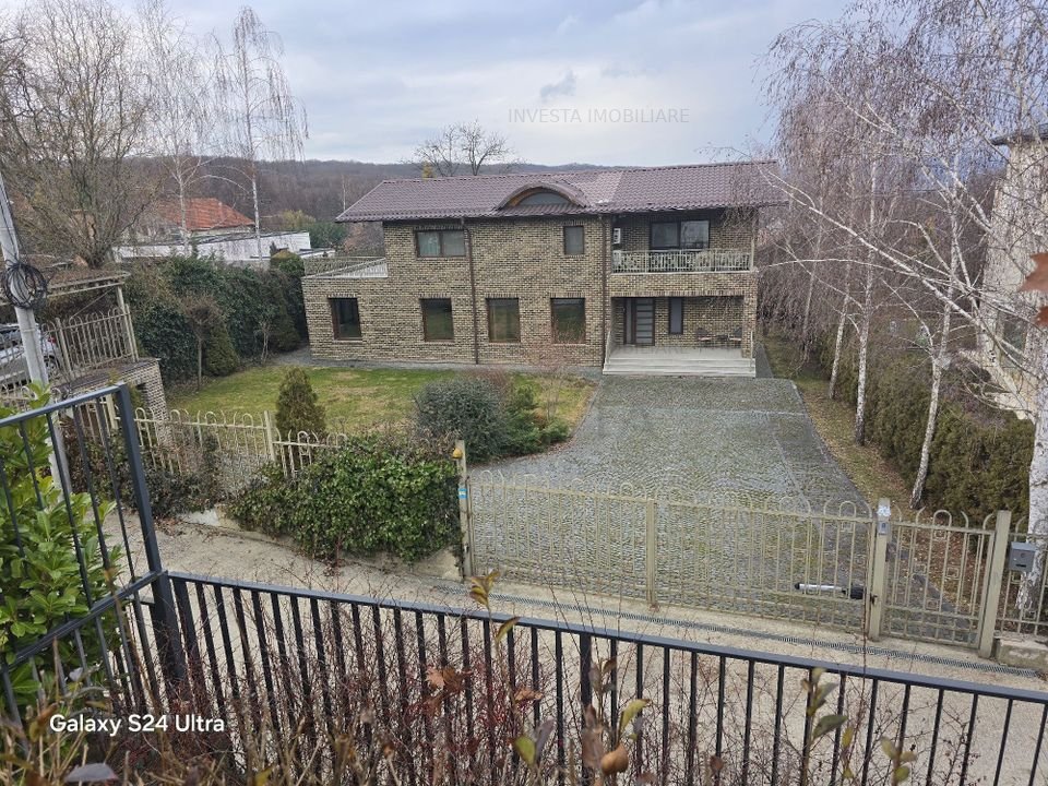 Vila in pozitie exclusivista in cartierul Faget!