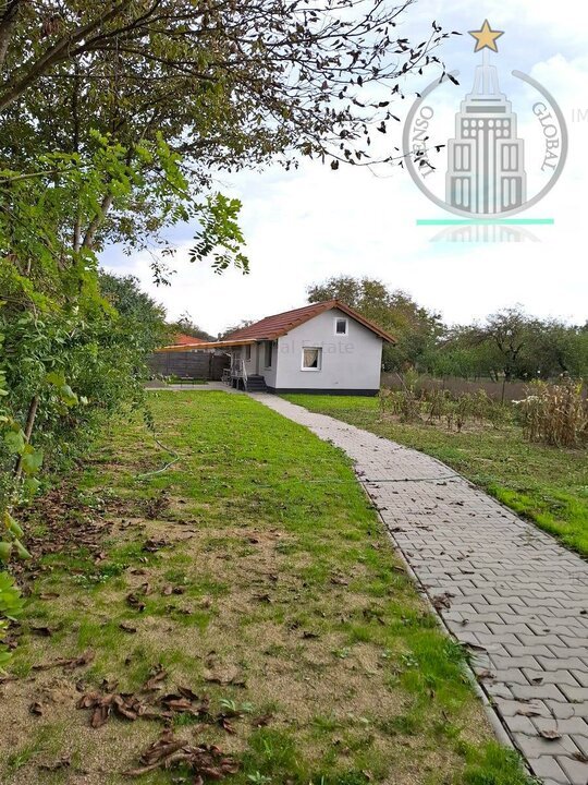 Casa individuala si teren de vanzare in Fagaras