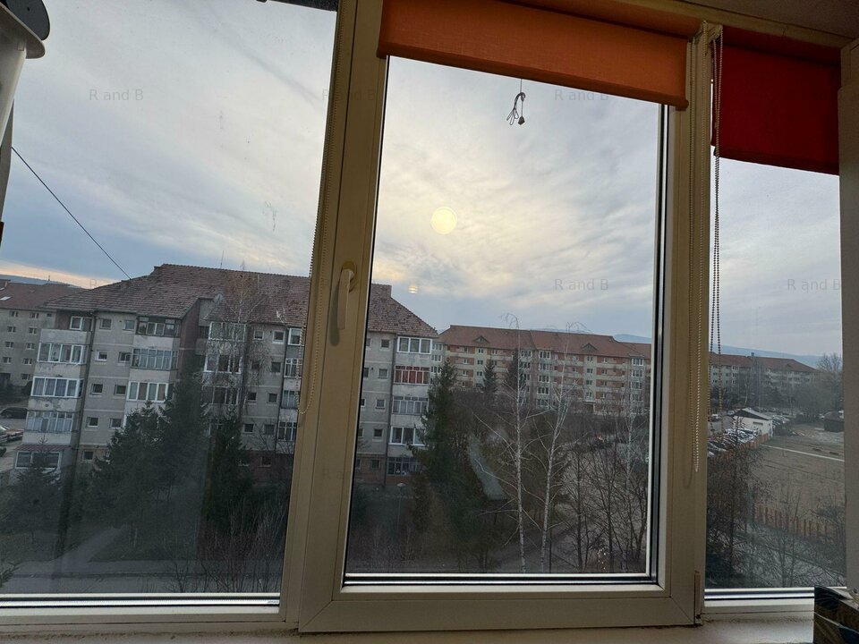 Garsonieră aproape de centrul orașului