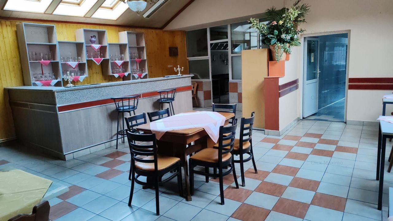 OPORTUNITATE AFACERE ! BAR + RESTAURANT + APARTAMENT 4 CAMERE, NEGRENI