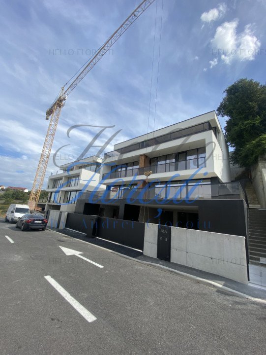 Casa tip vila duplex de vanzare - zona Europa, Cluj