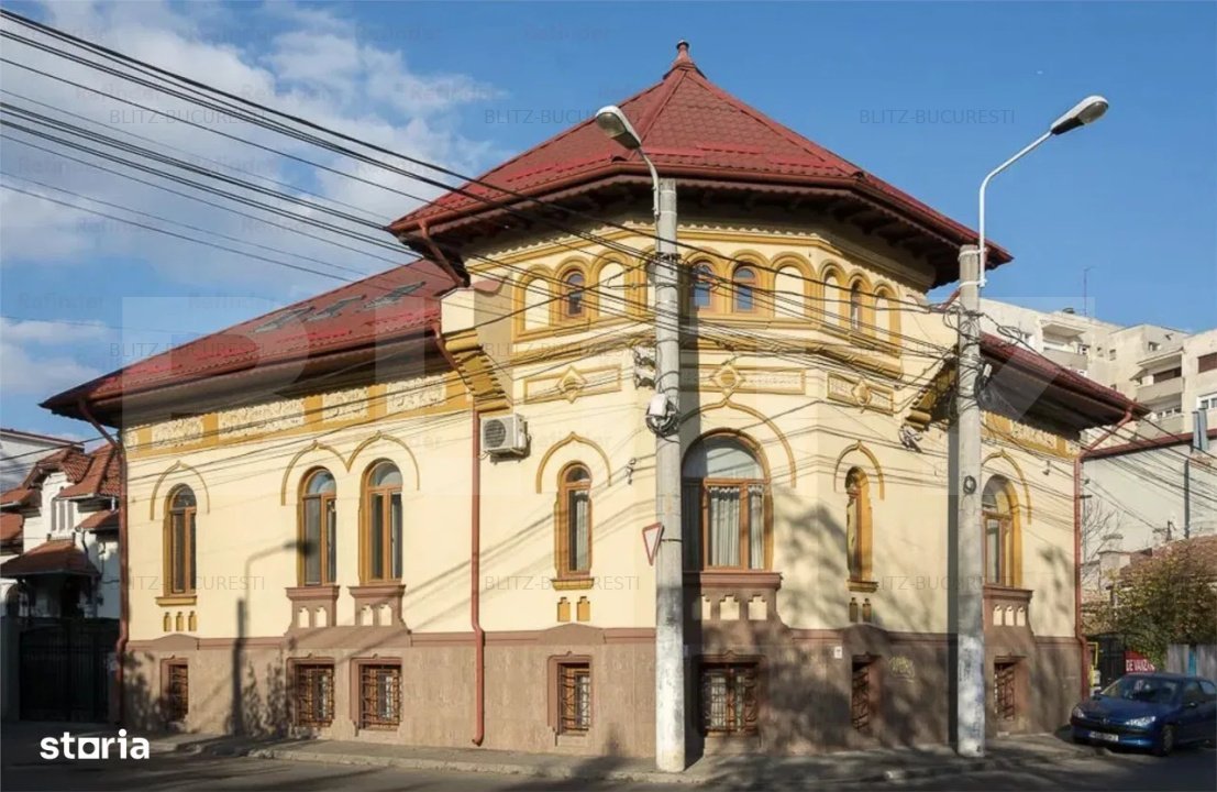 Vila de vanzare, cu 9 camere, 400 mp teren, zona Traian