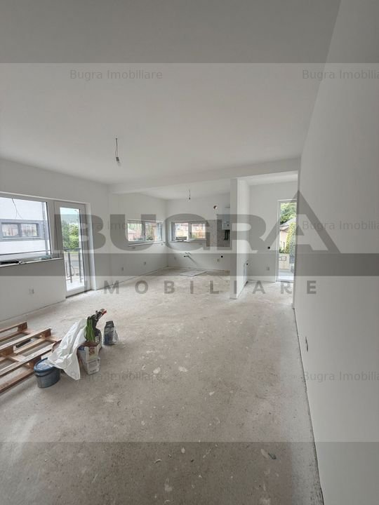 Apartament cu 4 camere, 80 mp, 2 parcari, zona L. Merlin