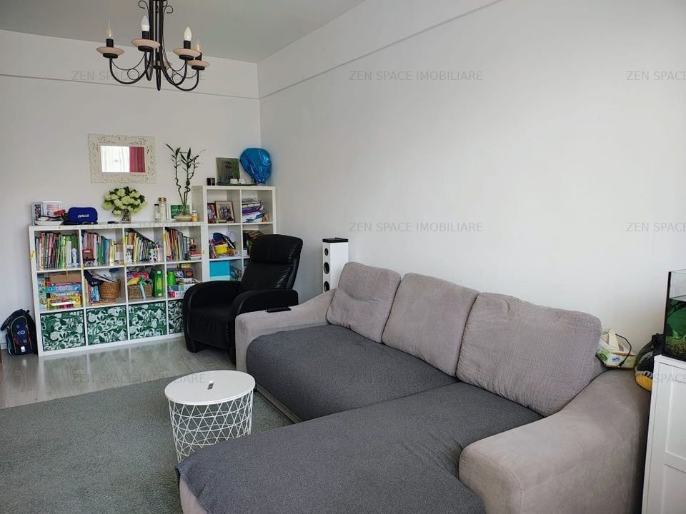 DE VANZARE APARTAMENT 2 CAMERE