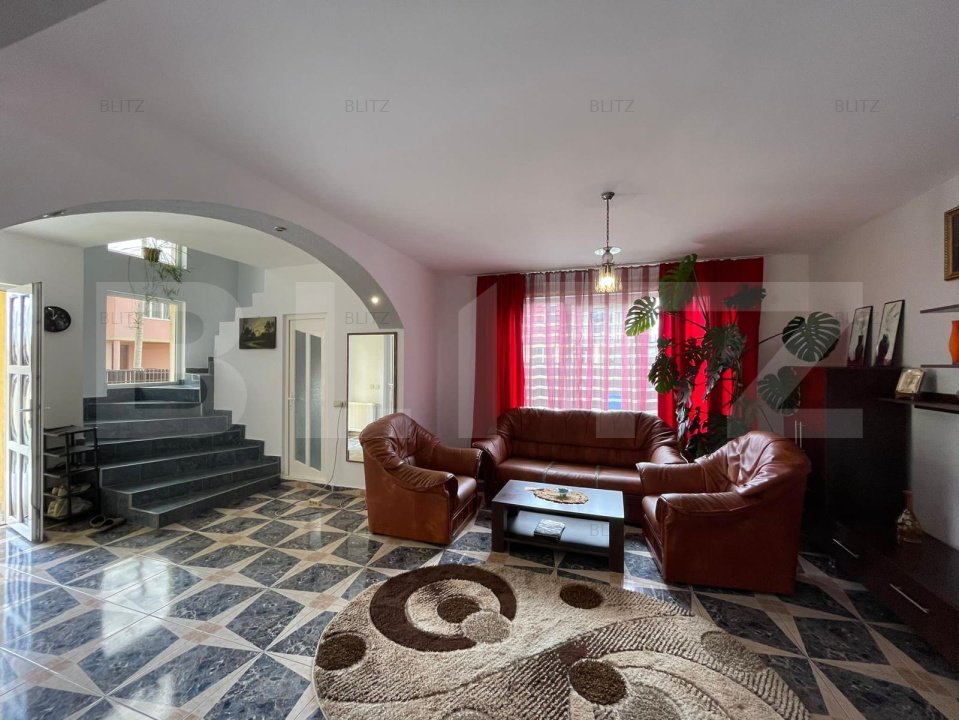 Casa individuala, 180 mp utili, 600 mp curte, parcare, zona Traian Vuia