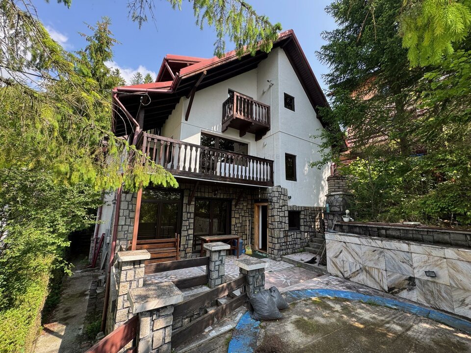 Sinaia Strada Cerbului 2C