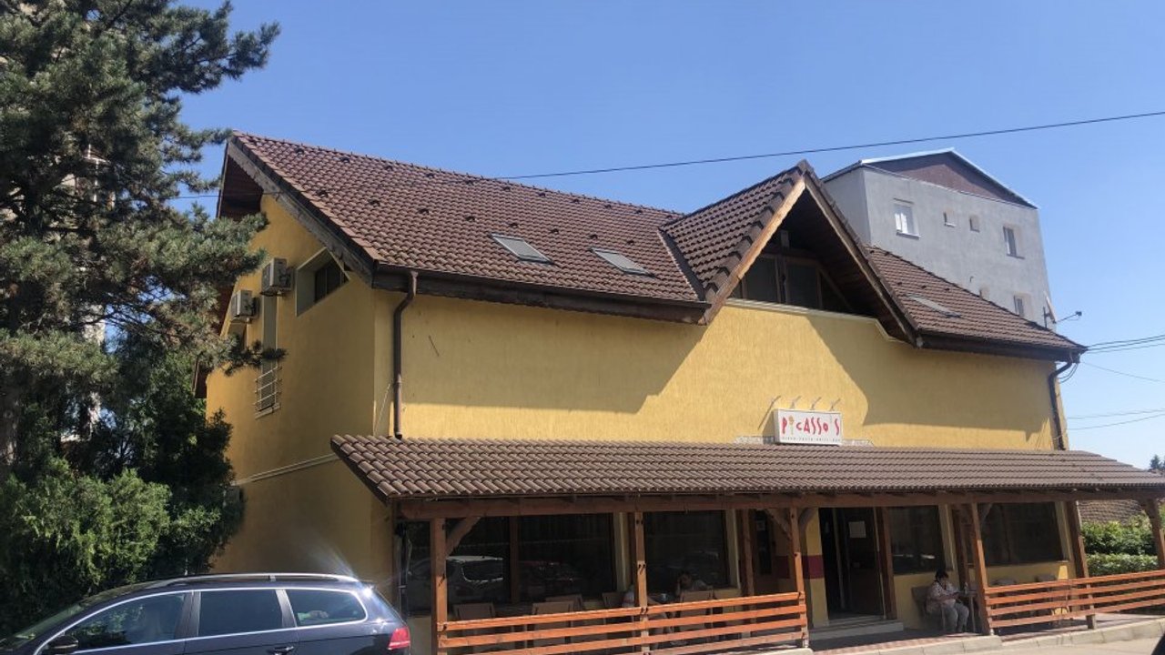 Proprietar - inchiriez spatiu birouri amenajate in Orastie, zona centrala