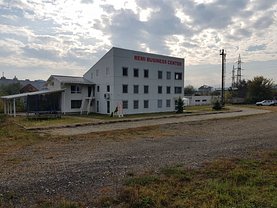 Vânzare spaţiu comercial în Resita, Micro III