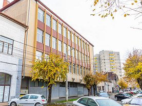 Vânzare complex Cladiri Mihai Viteazu în Satu Mare, Central
