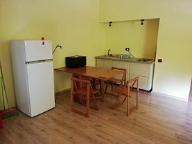 Închiriere birou în Bucuresti, Romana