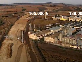 Vânzare spaţiu industrial în Ungheni, Central