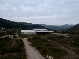 Vânzare spaţiu industrial în Vama