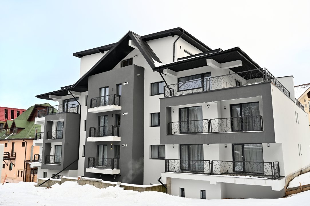 Aparthotel 4 stele Predeal