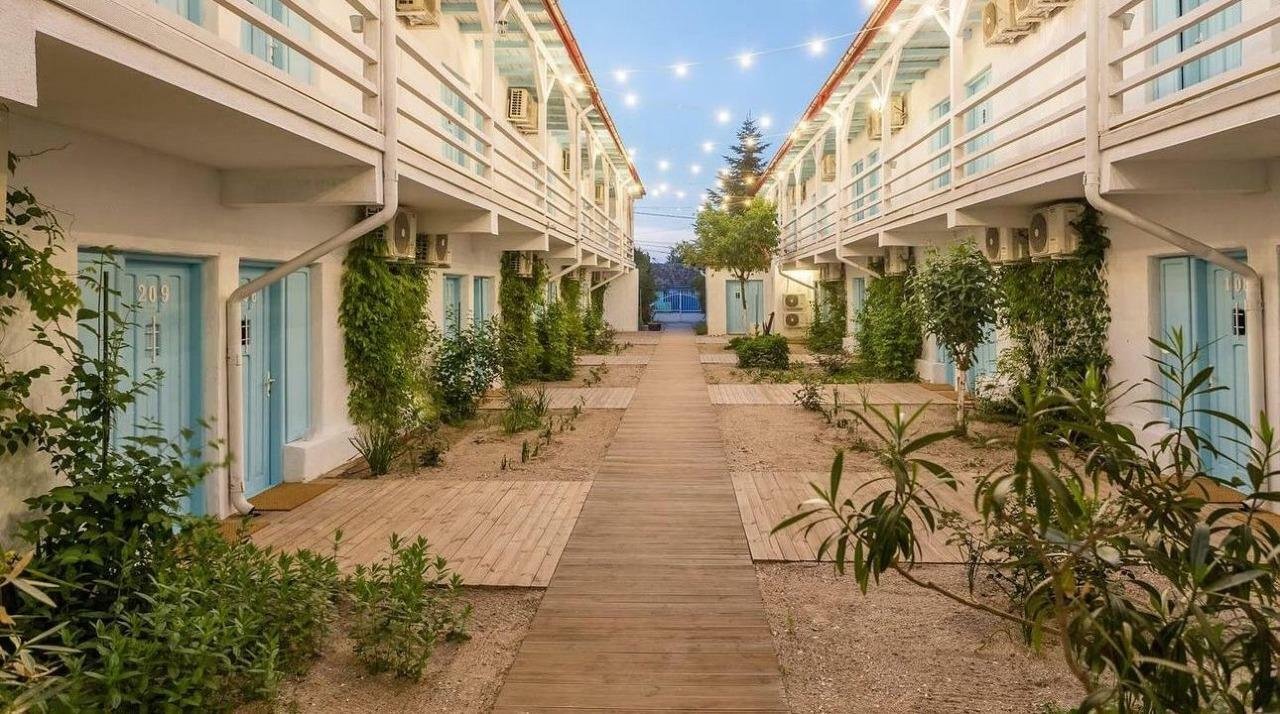 Vindem Hotelul Casa Stavros din 2 Mai