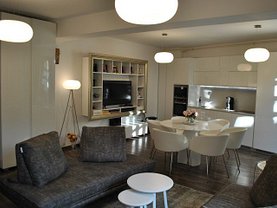 Apartament de vânzare 4 camere, în Bucureşti, zona Grozăveşti