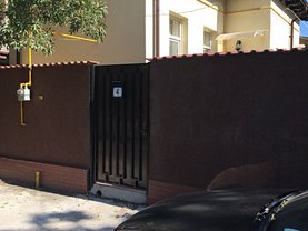 Casa de vânzare 3 camere, în Bucuresti, zona Giulesti