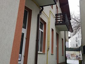Casa 12 camere în Bucuresti, Grozavesti