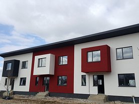 Casa 4 camere în Sabareni