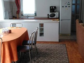 Casa de vânzare 5 camere, în Mihailesti, zona Central