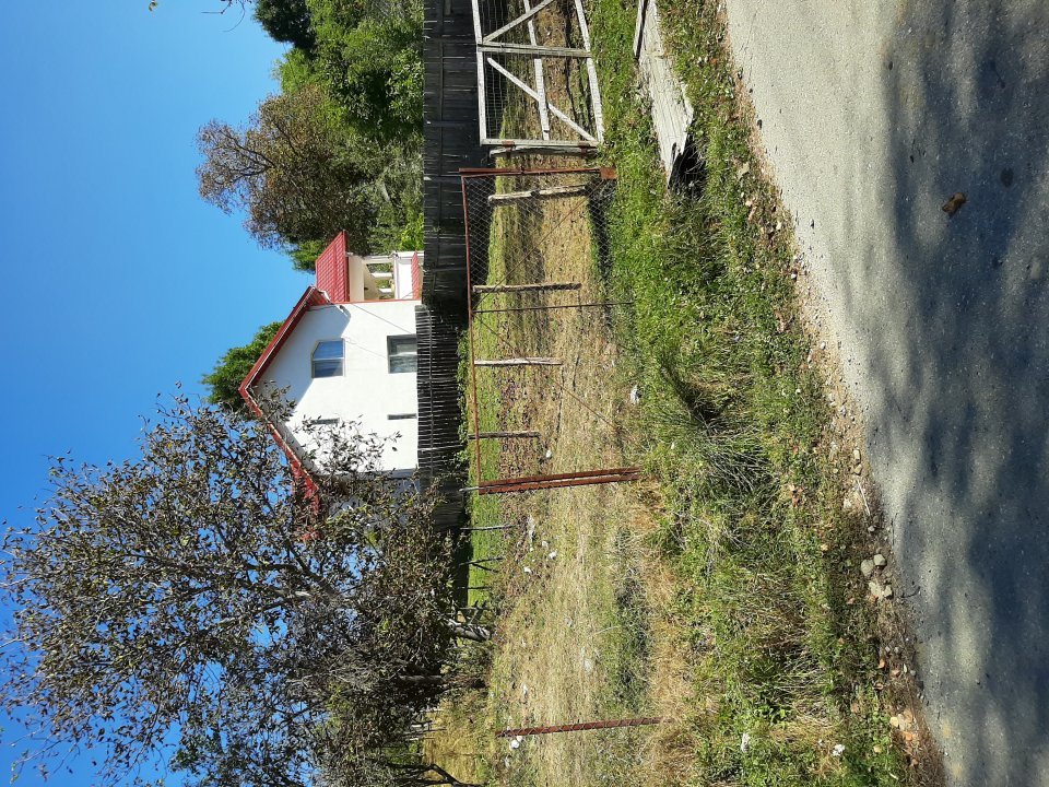 Casa zona Horezu
