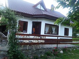 Casa 4 camere în Drajna de Sus