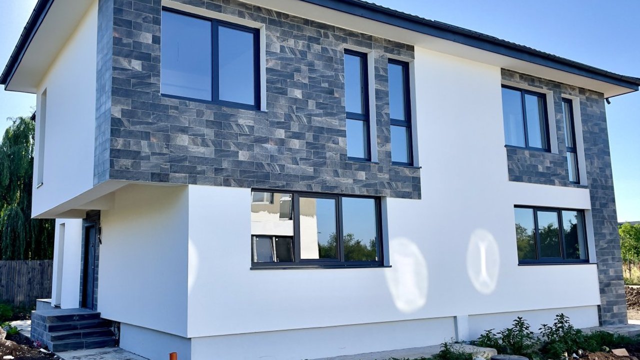 Case duplex de vânzare cu 3 sau 4 camere - Direct proprietar