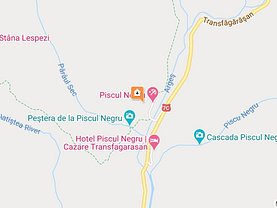 Casa 8 camere în Arefu