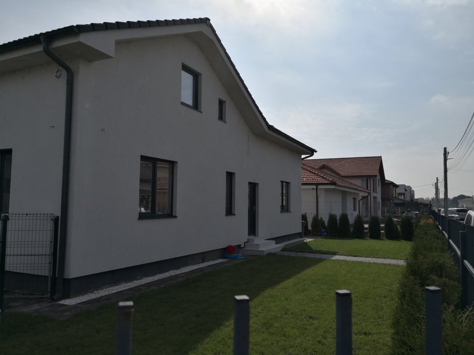 PROPIETAR, Casa design minimalist Dumbrăviţa - imaginea 3