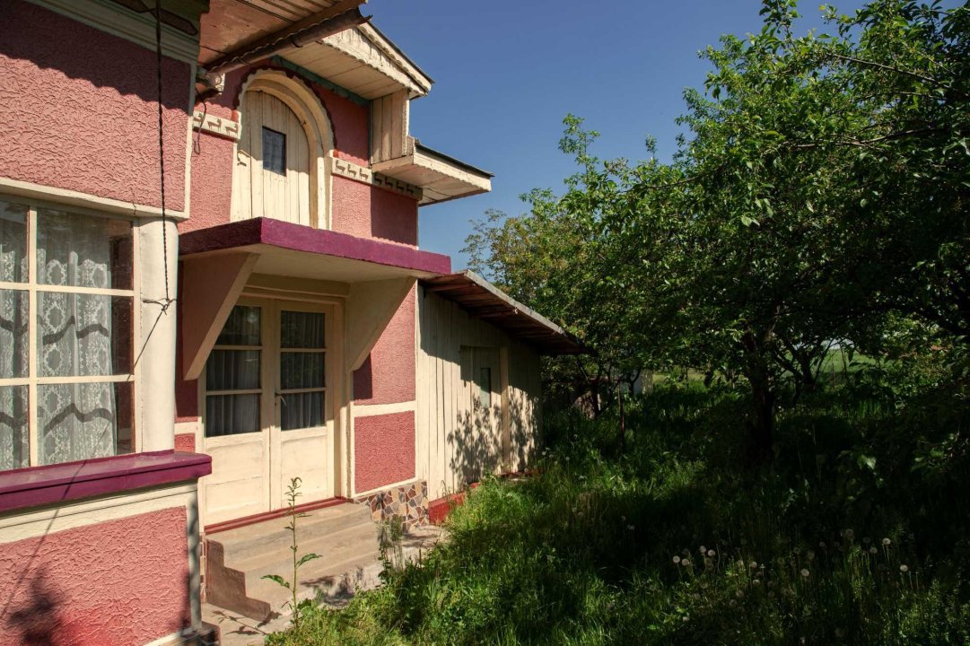Casa de vanzare Hobaia Ogrezeni - imaginea 3