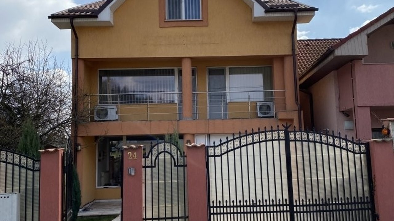 Vila Slatina 285 Mp construiti