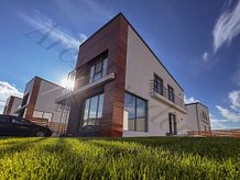 Casa 4 camere în Miroslava