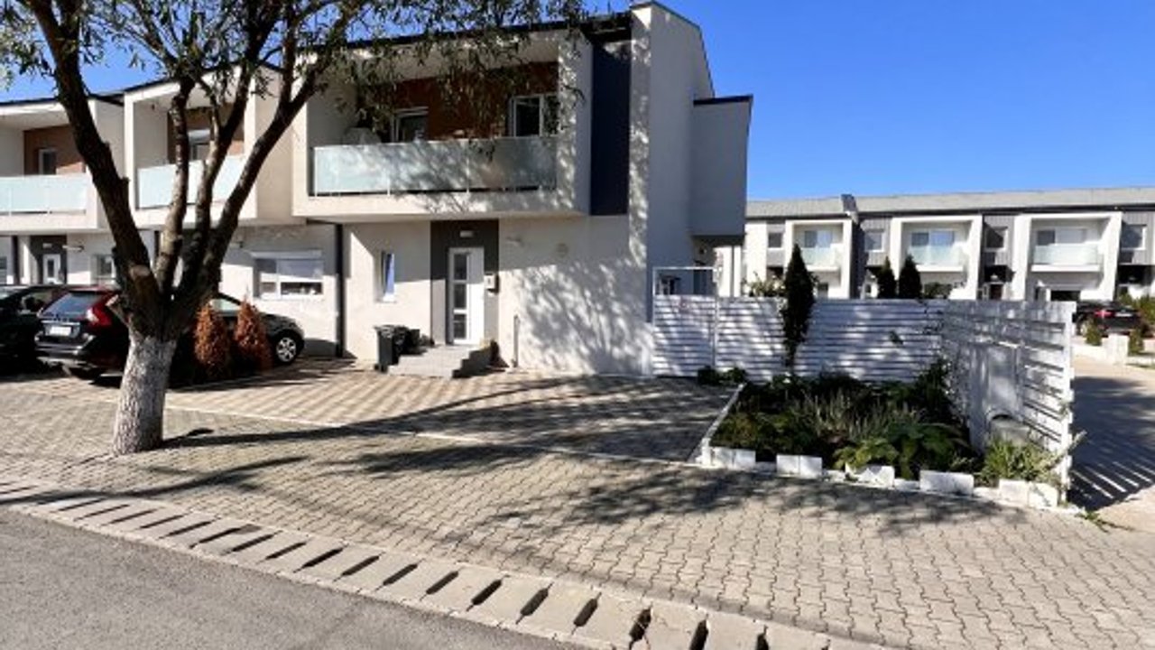 Direct de la proprietar , casa insiruita , dumbravita