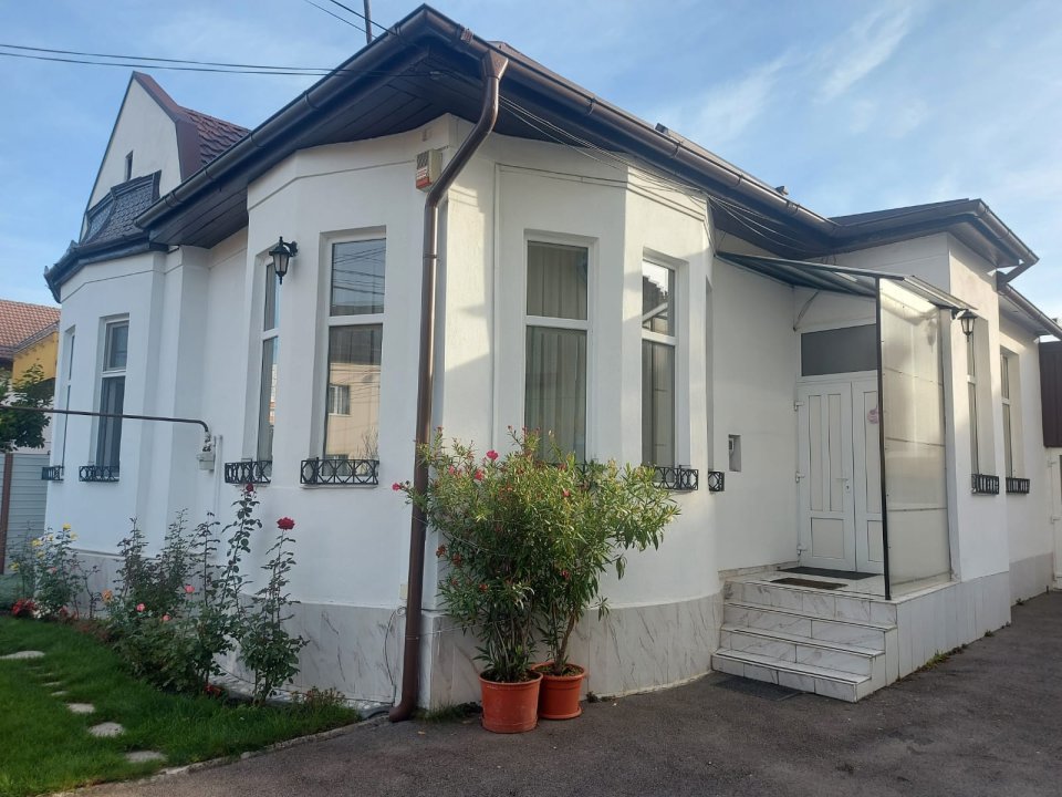 Persoana fizica vand casa cartier str. Ariesului, Cluj