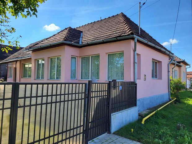 Casa De V nzare 3 Camere n Teaca Casa vila Cu 3 Camere De Vanzare In casa-de-v-nzare-3-camere-n-teaca-casa-vila-cu-3-camere-de-vanzare-in