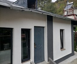 Casa de vânzare 3 camere, în Ramnicu Valcea, zona Central