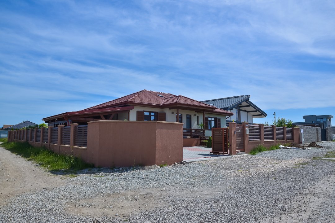 De vânzare casa Braşov, Bod, Poiana Crăiţelor