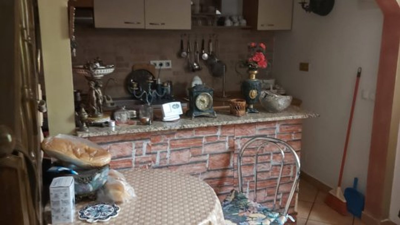 Casă cu mansardă