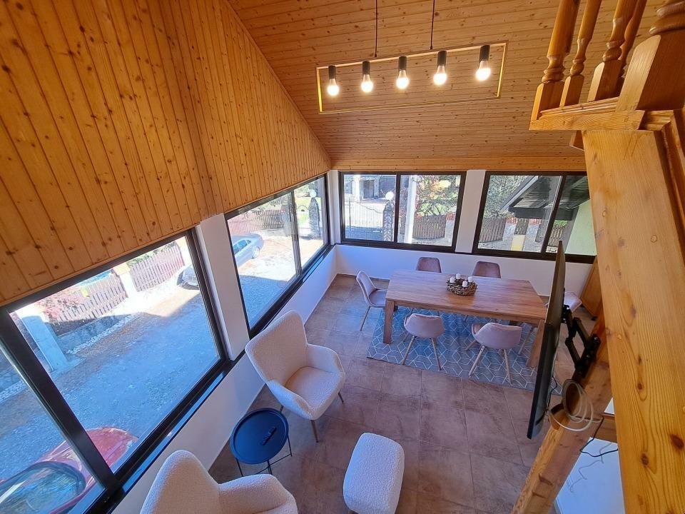 Vilă în Buşteni (cartier Piatra Arsă)